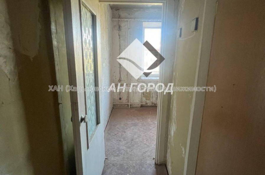 Продам квартиру, Науки просп. , 3  ком., 61 м², без внутренних работ 