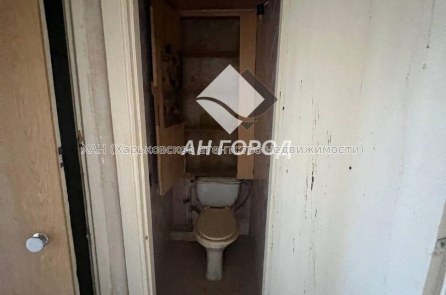 Продам квартиру, Науки просп. , 3  ком., 61 м², без внутренних работ 