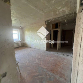 Продам квартиру, Науки просп. , 3  ком., 61 м², без внутренних работ