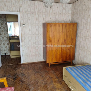 Продам квартиру, Северина Потоцкого ул. , 3 кім., 64.70 м², советский ремонт 