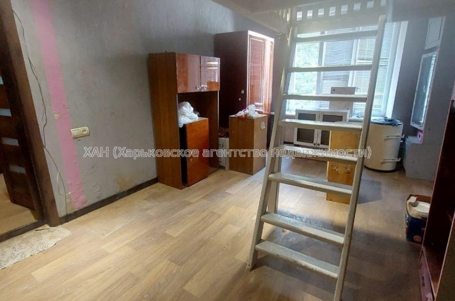 Продам квартиру, Мироносицкая ул. , 1  ком., 55.50 м², частичный ремонт 