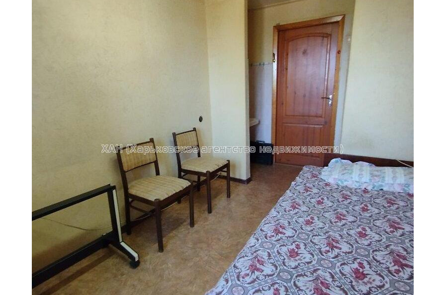 Продам квартиру, Афанасьевская ул. , 6  ком., 13.40 м², косметический ремонт 
