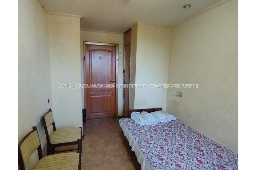Продам квартиру, Афанасьевская ул. , 6  ком., 13.40 м², косметический ремонт 