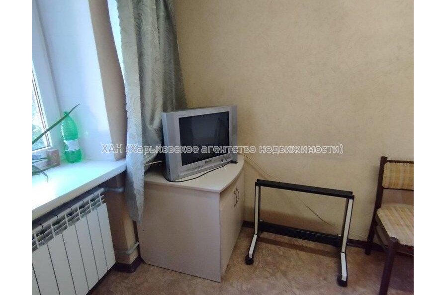 Продам квартиру, Афанасьевская ул. , 6  ком., 13.40 м², косметический ремонт 