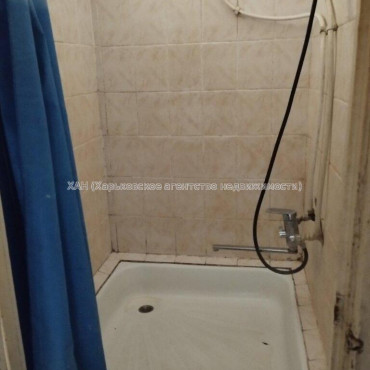 Продам квартиру, Афанасьевская ул. , 6  ком., 13.40 м², косметический ремонт 
