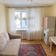 Продам квартиру, Шекспира ул. , 1 кім., 17 м², частичный ремонт 