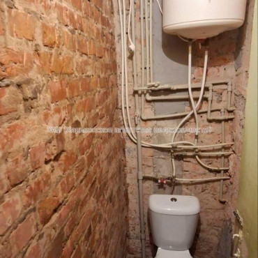 Продам квартиру, Шекспира ул. , 1 кім., 17 м², частичный ремонт 