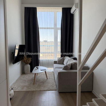 Продам квартиру, Салтовское шоссе , 1 кім., 57 м², авторский дизайн 