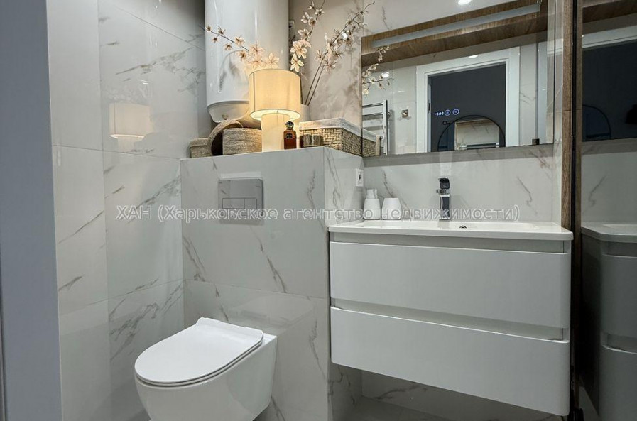 Продам квартиру, Салтовское шоссе , 1 кім., 57 м², авторский дизайн 