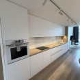 Продам квартиру, Салтовское шоссе , 1 кім., 57 м², авторский дизайн 