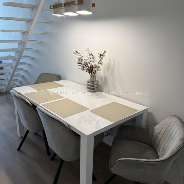 Продам квартиру, Салтовское шоссе , 1 кім., 57 м², авторский дизайн 