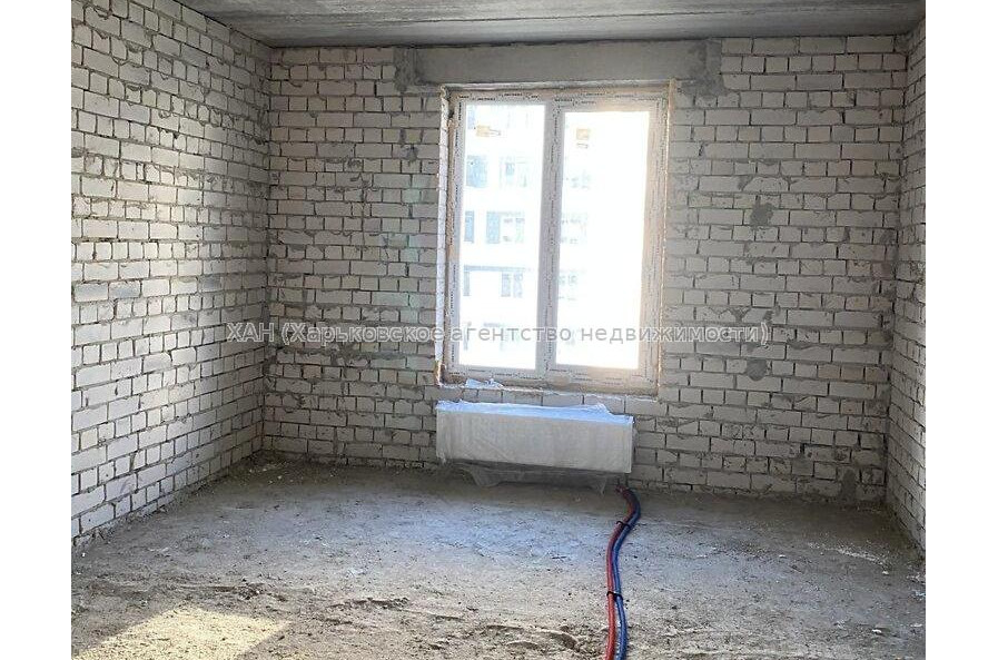 Продам квартиру, Полтавский Шлях ул. , 1  ком., 42.70 м², без внутренних работ 