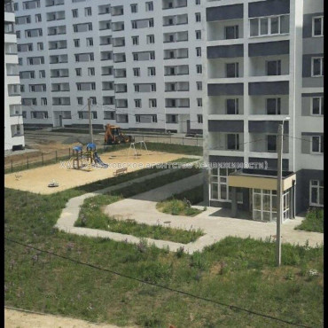 Продам квартиру, Полтавский Шлях ул. , 1  ком., 42.70 м², без внутренних работ 