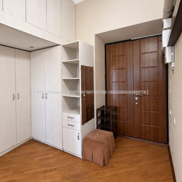 Продам квартиру, Черноглазовская ул. , 3 кім., 138.50 м², авторский дизайн 
