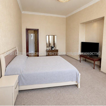 Продам квартиру, Черноглазовская ул. , 3 кім., 138.50 м², авторский дизайн 