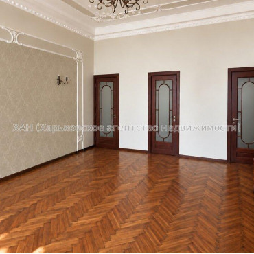 Продам квартиру, Черноглазовская ул. , 3 кім., 138.50 м², авторский дизайн 