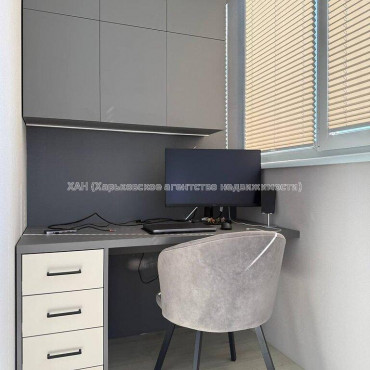 Продам квартиру, Героев Харькова просп. , 1  ком., 49 м², евроремонт 