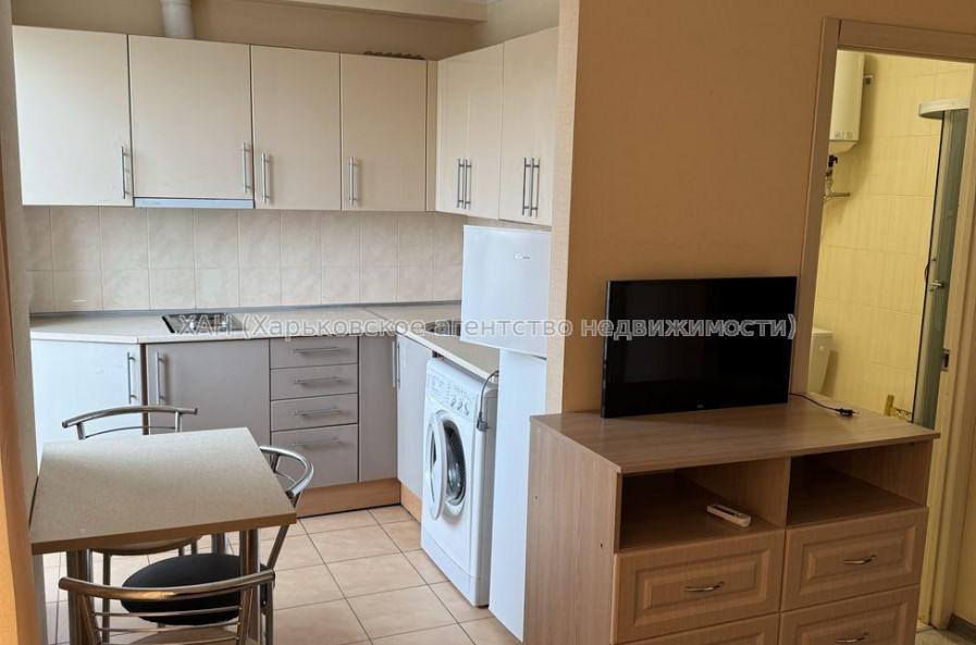 Продам квартиру, Георгия Тарасенко ул. , 1 кім., 38.50 м², евроремонт 