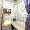 Продам квартиру, Бучмы ул. , 3 кім., 60 м², косметический ремонт 