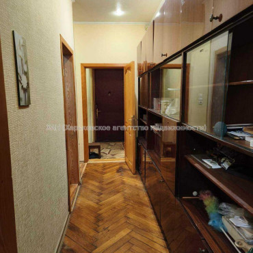 Продам квартиру, Независимости пр-т , 3  ком., 69 м², косметический ремонт 