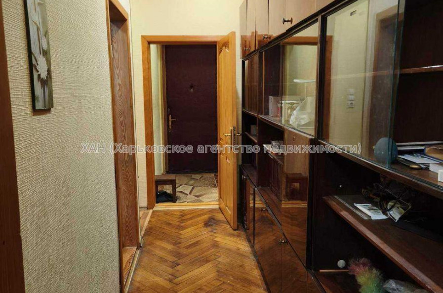 Продам квартиру, Независимости пр-т , 3  ком., 69 м², косметический ремонт 