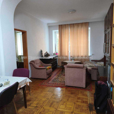 Продам квартиру, Независимости пр-т , 3  ком., 69 м², косметический ремонт 