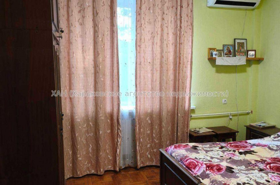 Продам квартиру, Независимости пр-т , 3  ком., 69 м², косметический ремонт 