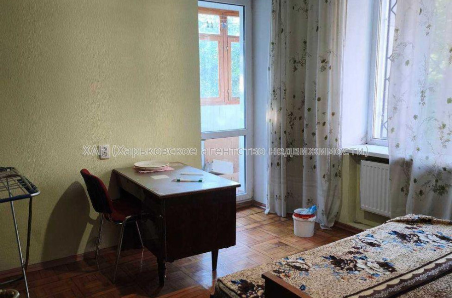 Продам квартиру, Независимости пр-т , 3  ком., 69 м², косметический ремонт 