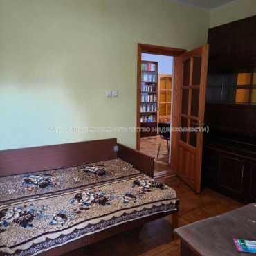 Продам квартиру, Независимости пр-т , 3  ком., 69 м², косметический ремонт 