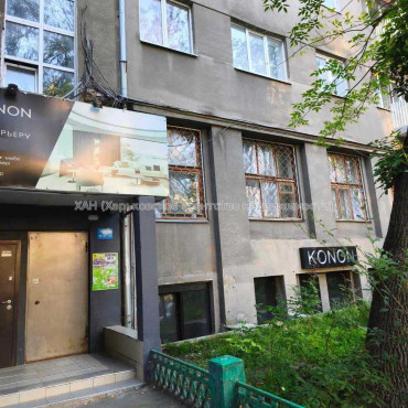 Продам квартиру, Независимости пр-т , 3  ком., 69 м², косметический ремонт 