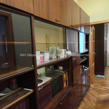 Продам квартиру, Независимости пр-т , 3  ком., 69 м², косметический ремонт 