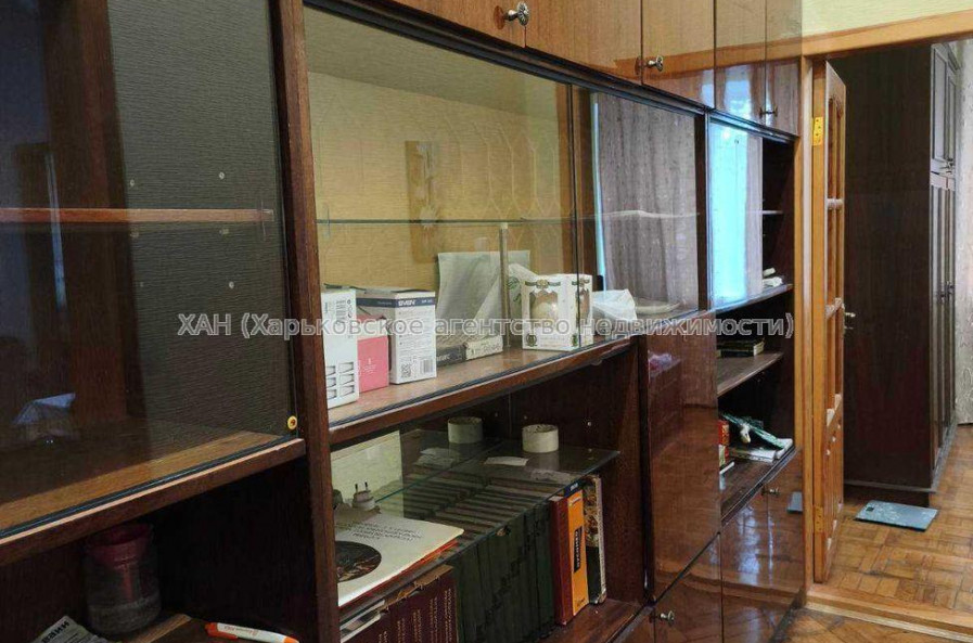 Продам квартиру, Независимости пр-т , 3  ком., 69 м², косметический ремонт 