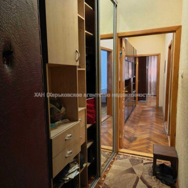Продам квартиру, Независимости пр-т , 3  ком., 69 м², косметический ремонт 