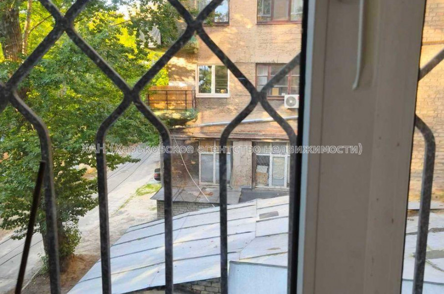 Продам квартиру, Независимости пр-т , 3  ком., 69 м², косметический ремонт 