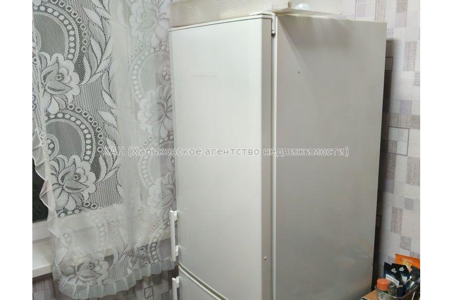 Продам квартиру, Светлая ул. , 1  ком., 35 м², косметический ремонт 
