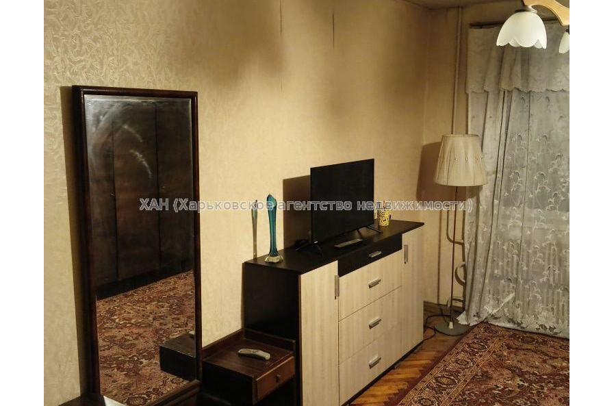 Продам квартиру, Светлая ул. , 1  ком., 35 м², косметический ремонт 
