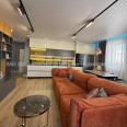 Продам квартиру, Молочная ул. , 3 кім., 80 м², евроремонт 