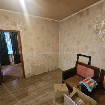 Продам квартиру, 2  ком., 41.90 м², советский ремонт 
