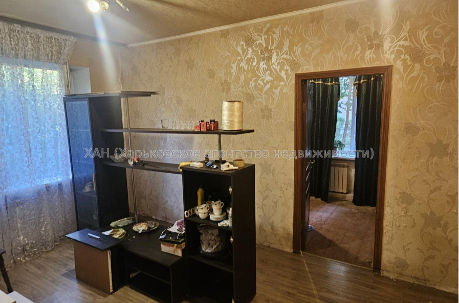 Продам квартиру, 2  ком., 41.90 м², советский ремонт 