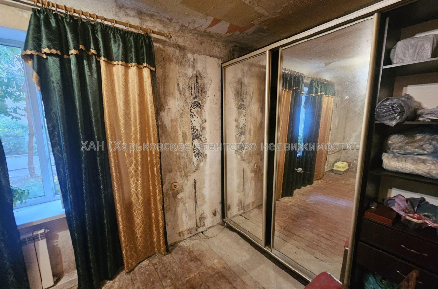 Продам квартиру, 2  ком., 41.90 м², советский ремонт 
