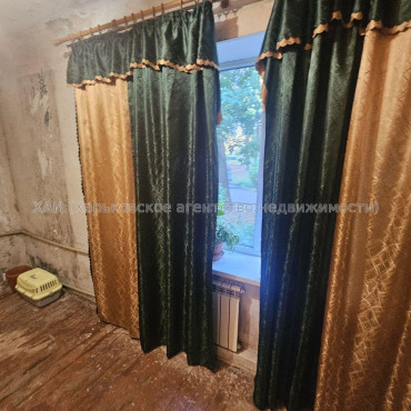 Продам квартиру, 2  ком., 41.90 м², советский ремонт 
