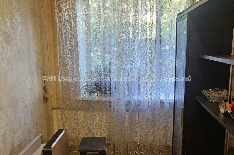 Продам квартиру, 2  ком., 41.90 м², советский ремонт 