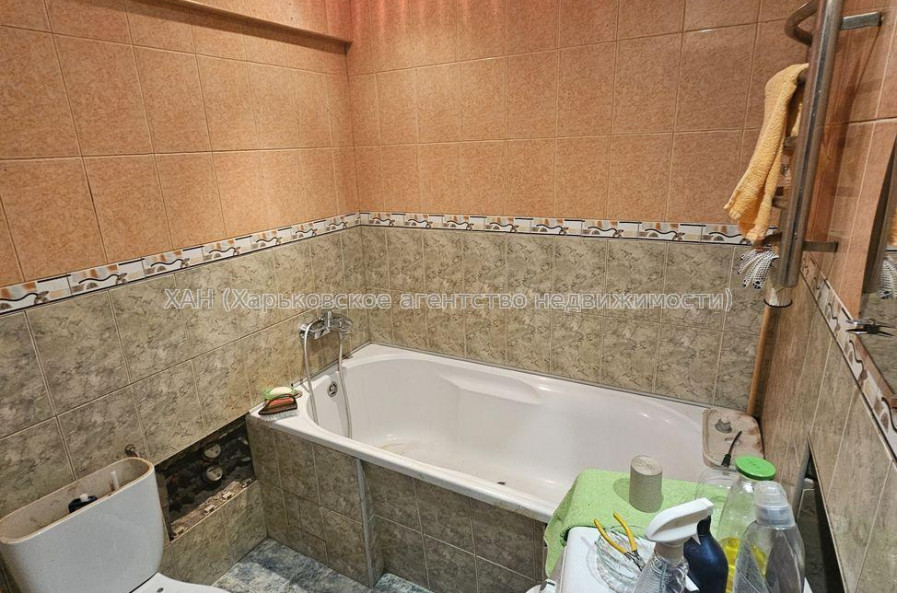 Продам квартиру, 2  ком., 41.90 м², советский ремонт 