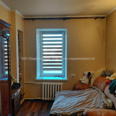 Продам квартиру, Полтавский Шлях ул. , 1 кім., 14 м², косметический ремонт 