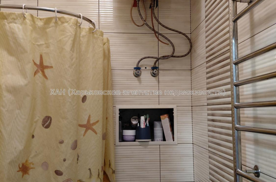 Продам квартиру, Полтавский Шлях ул. , 1 кім., 14 м², косметический ремонт 