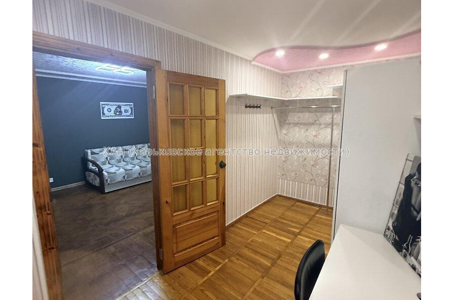 Продам квартиру, Байрона пр-т , 3 кім., 54.50 м², евроремонт 