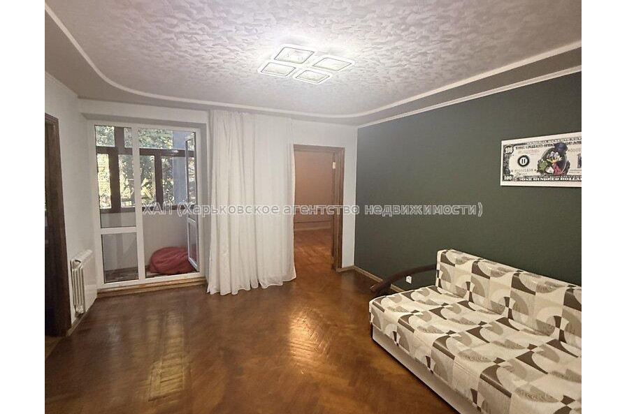 Продам квартиру, Байрона пр-т , 3 кім., 54.50 м², евроремонт 
