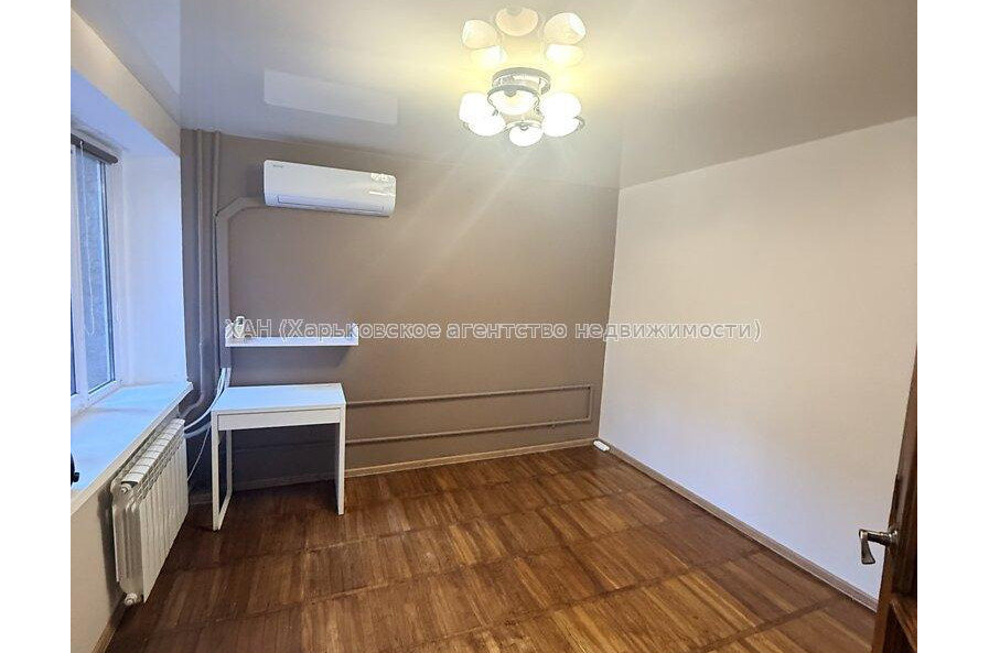 Продам квартиру, Байрона пр-т , 3 кім., 54.50 м², евроремонт 