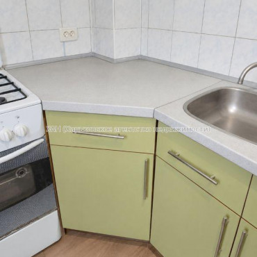Продам квартиру, Фесенковский въезд , 1  ком., 32 м², евроремонт 