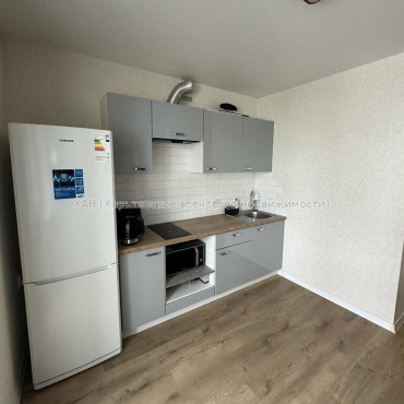 Продам квартиру, Мира ул. , 1  ком., 38.50 м², капитальный ремонт 